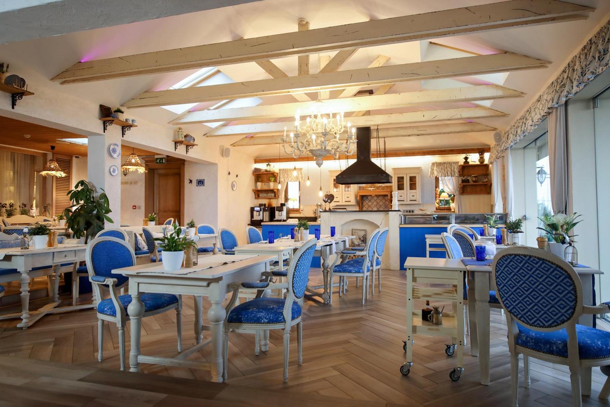 Hotel Zlaty Klucik - Golden Key With Luxury Spa Νίτρα Εξωτερικό φωτογραφία