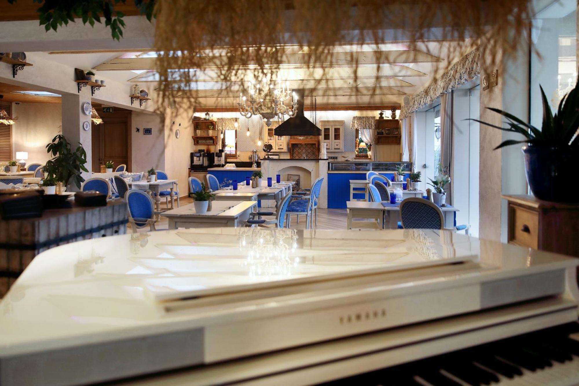 Hotel Zlaty Klucik - Golden Key With Luxury Spa Νίτρα Εξωτερικό φωτογραφία